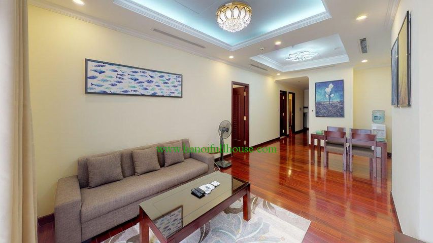 Fully-furnished and high floor apartment in R5-Royal city
