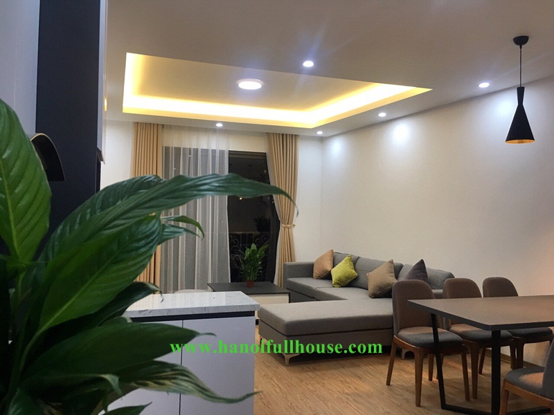 Brand new, modern and big 02 bedrooms apartment in Tay Ho, close to flower market