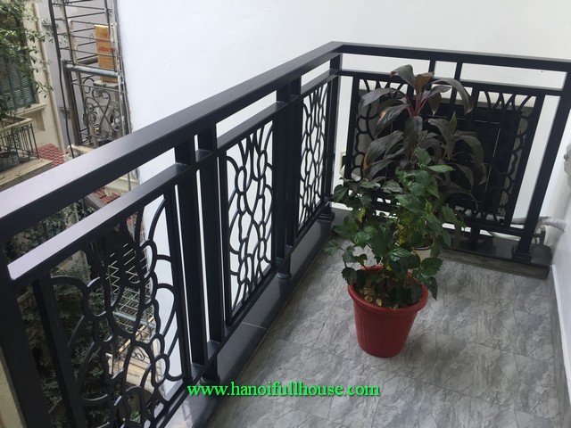 Beauiful flat in Hoan Kiem district for rent. Brand new furniture, elevator, quiet and full service