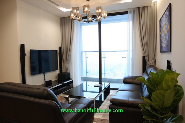 Luxurious two bedroom apartment in Vinhomes Metropolis, close to Lotter Tower & embassy of Japan