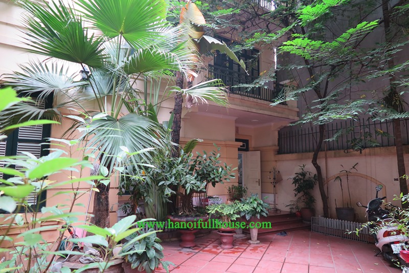 An amazing house in Tuong Mai street with a lot of trees, great garden, cheap price for rent.