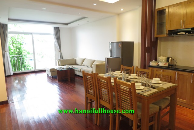 Beautiful serviced apartment for rent on Xuan Dieu street, 3 bedrooms, 3 bathrooms, very cheap price.