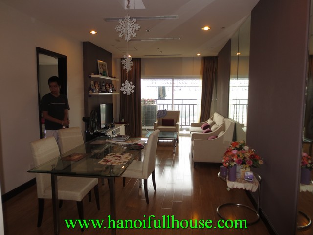 2 bedroom beautiful apartment for rent in Hoa Binh green building, Buoi street, Ba Dinh dist, Hanoi, Vietnam