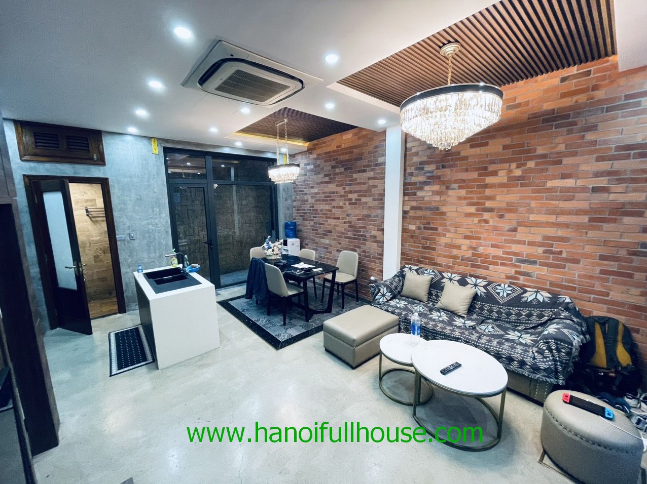 A brand-new house in Ngoc Thuy, Long Bien for Expats. Rental house close to French School