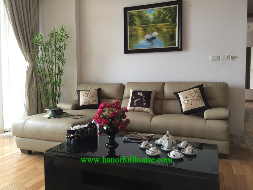 Luxury apartment for rent in Dolphin Plaza : 2 bedroom, full of light