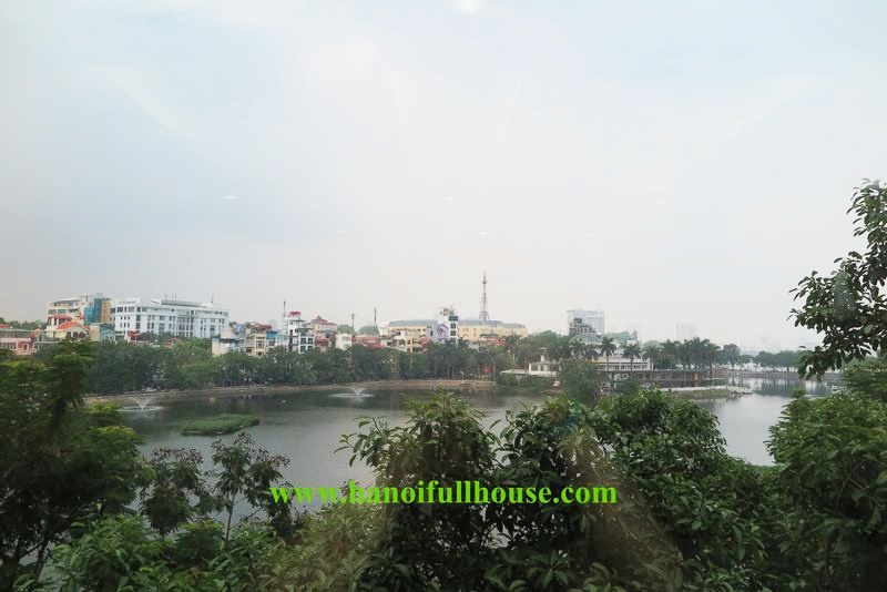 Duplex 2-bedroom apartment with nice view of Truc Bach lake for rent
