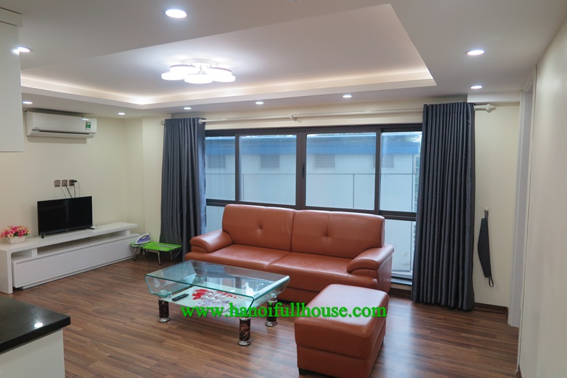 Brand new apartment with full service near Ngoc Khanh lake