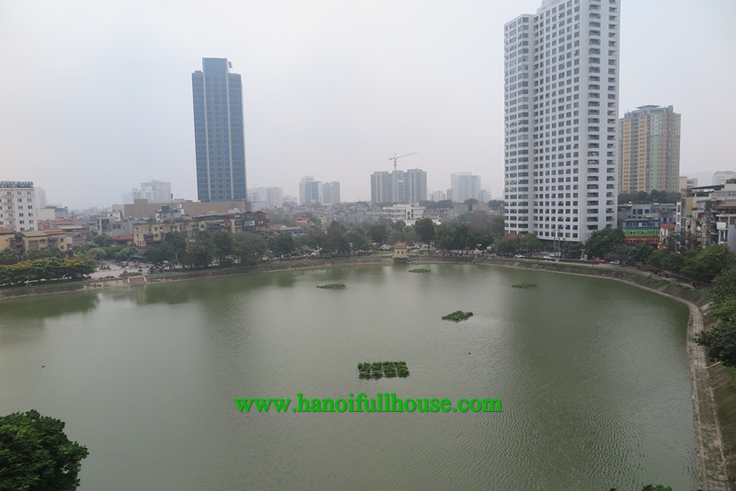Spacious 2 bedroom apartment ,overlooking Ngoc Khanh lake for rent