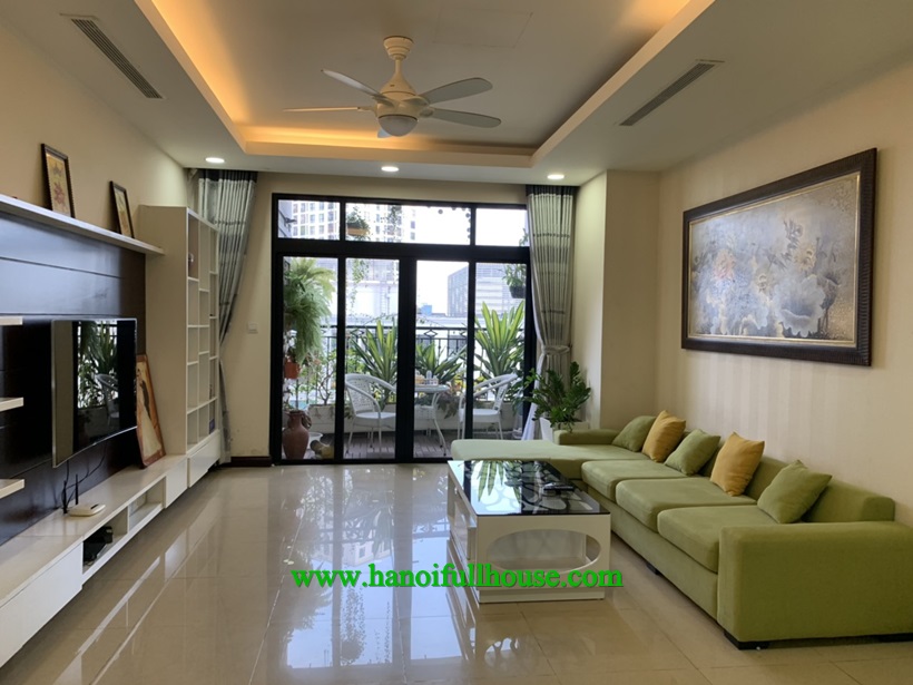 Let to rent 2 bedroom apartment in Royal city Nguyen Trai