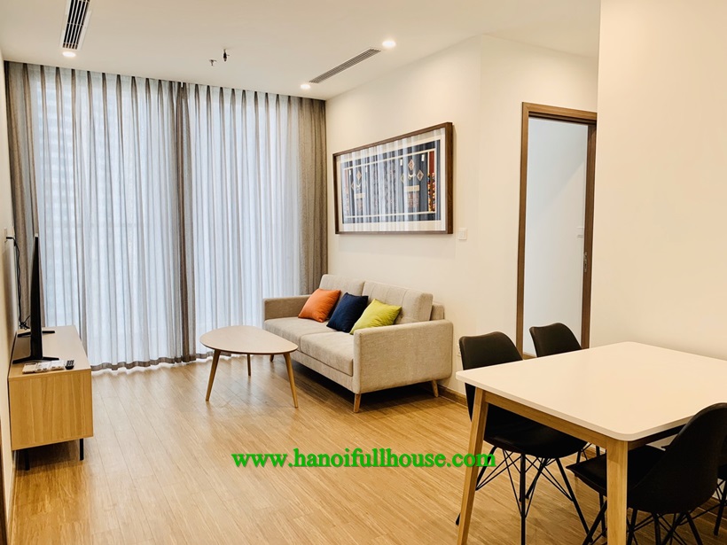Brand new furnished 2 bedroom apartment in Vinhomes Skylake