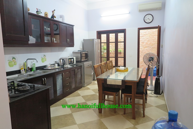 We are housing in Dong Da district. Five bedroom house in Dong Da  to rent