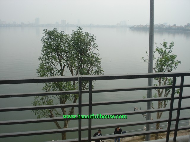 Rentals 2 bedrooms luxury serviced apartment in Xuan Dieu street, Tay Ho dist, Ha Noi