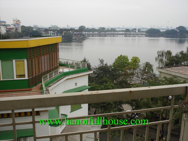 Balcony apartment with one bedroom in Truc Bach Lake area