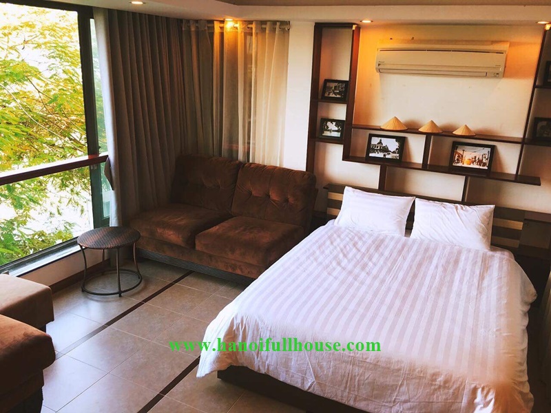 Lake view 02 bedrooms service apartment in Tayho, only $750