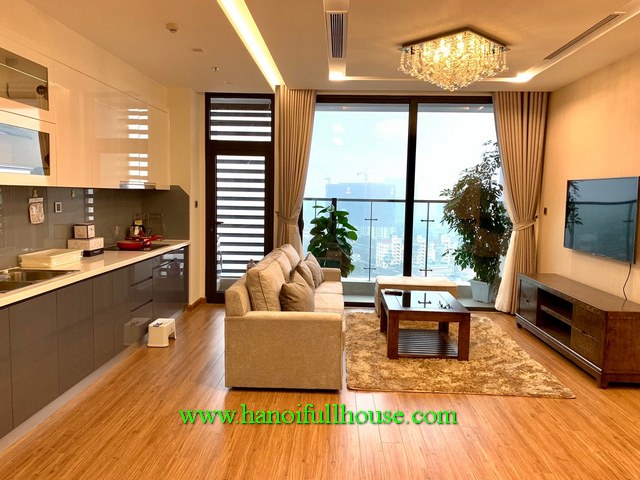 High-grade 3-bedroom apartment in Metropolis Vinhomes, Ba Dinh dist for lease