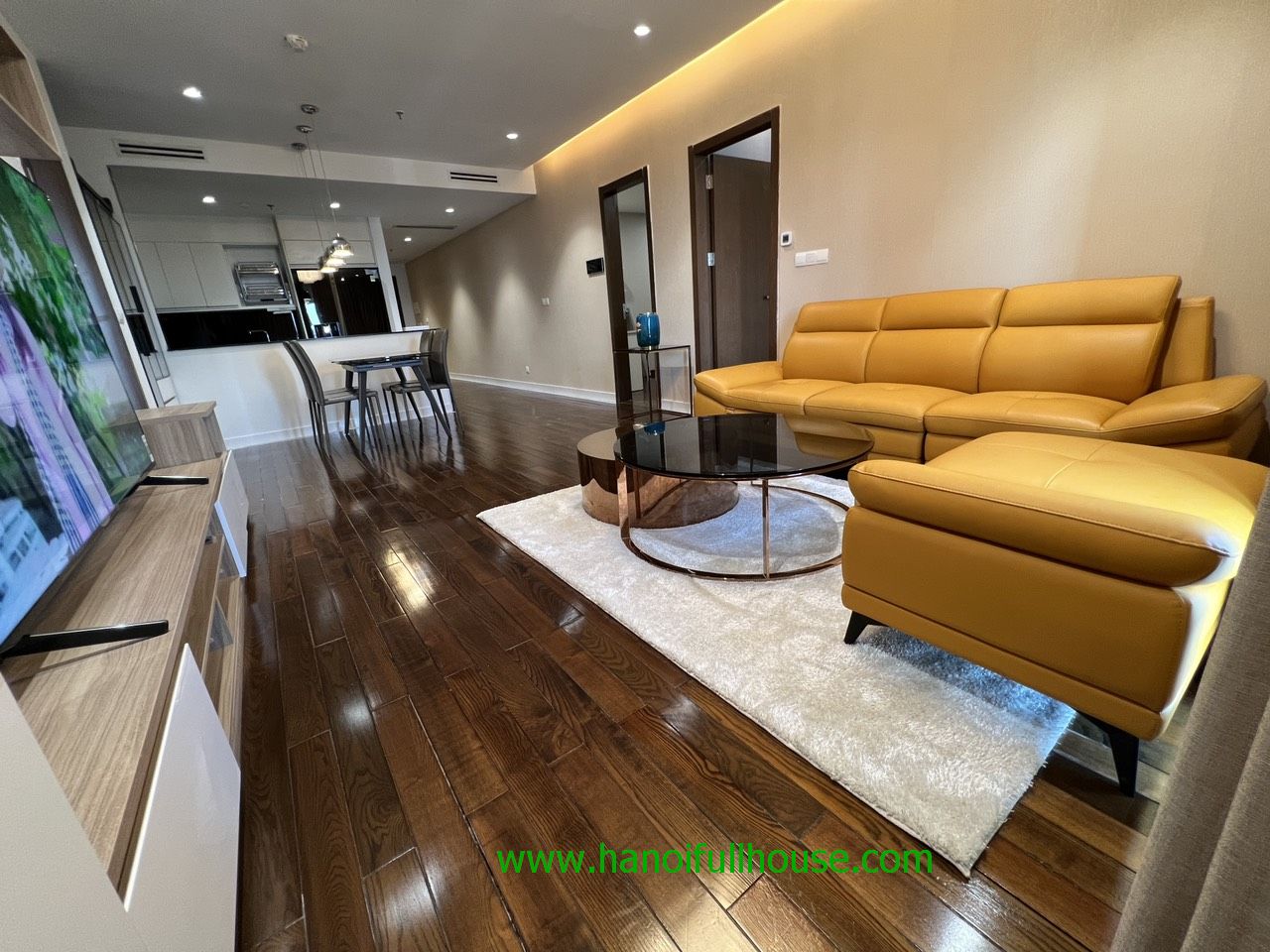 3 Bedroom apartment on high floor in Lancaster Nui Truc for rent
