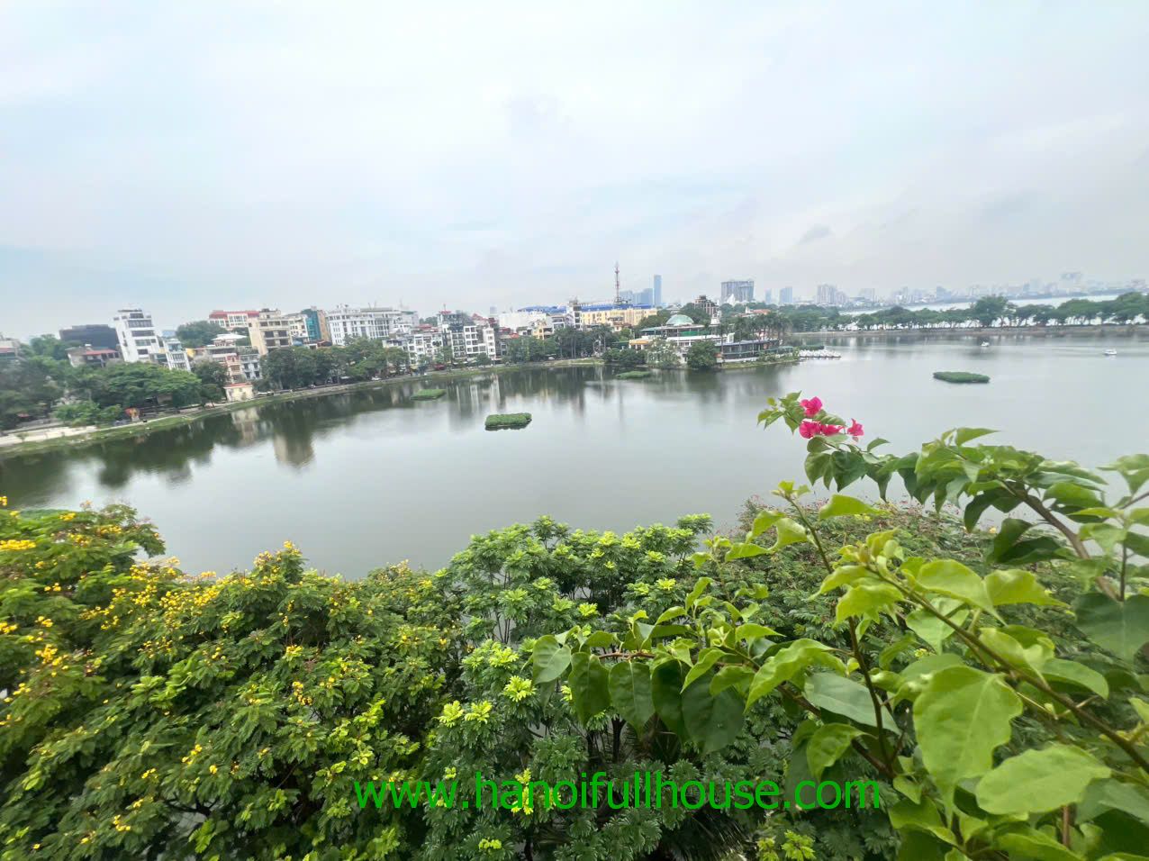 Nice 2 bedroom apartment for rent in Truc Bach