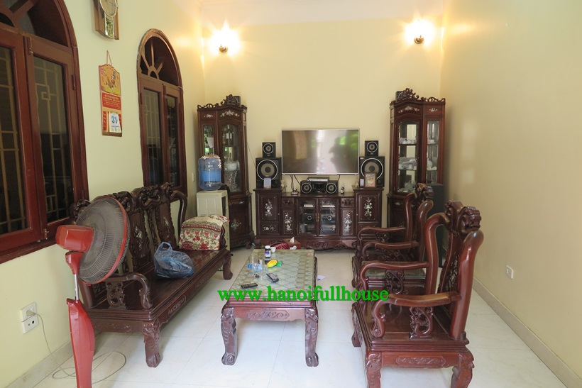 Cho thuê nhà riêng 70m x 5 tầng đầy đủ đồ phố Đặng Thai Mai QuậnTây Hồ