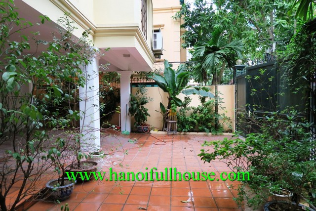 Vietnamese villa in Hanoi for rent. Swimming pool, big yard, modern