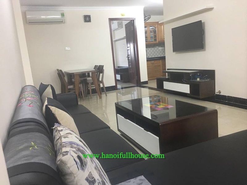 Brand-new apartment with 100 sqm, plenty of light, professional service in Ba Dinh