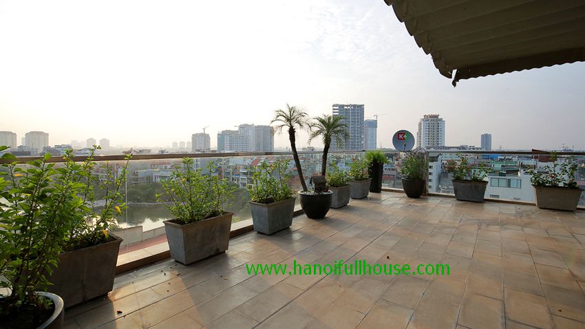 Penthouse to lease in Tay Ho- Hanoi with lake view, big terrace