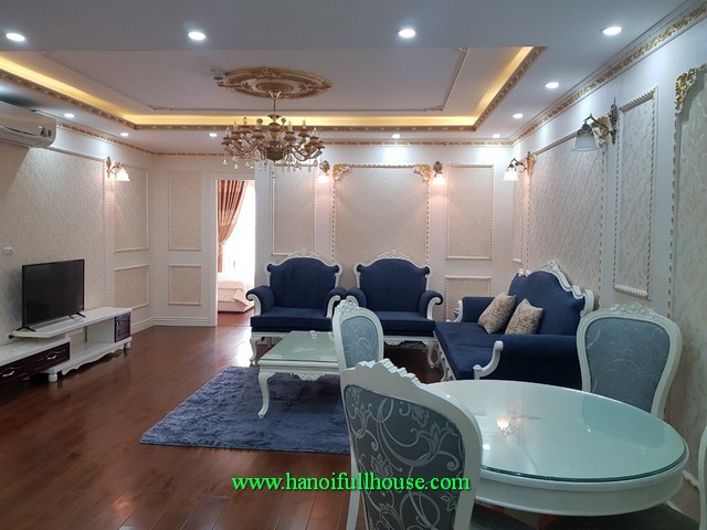 Cho thuê căn hộ tân cổ điển sang trọng tại tòa nhà D'. Le Roi Soleil Xuân Diệu, Tây Hồ