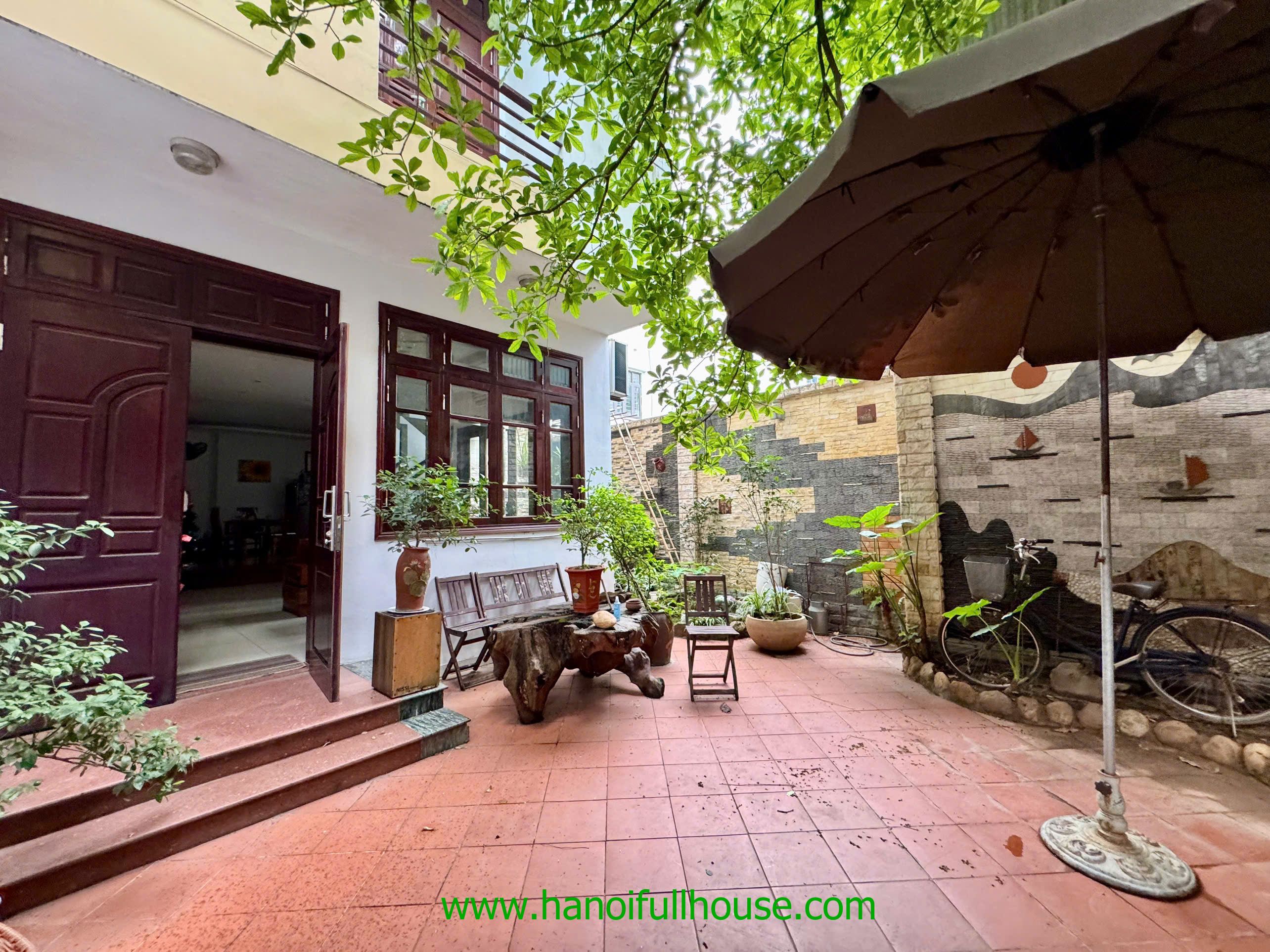 4 bedroom house with cozy garden, fully furnished in Tay Ho for rent