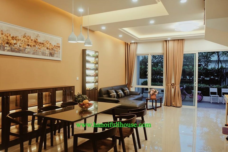 Biệt thự phong cách hiện đại, đầy đủ nội thất cao cấp cho thuê ở khu đô thị Park City