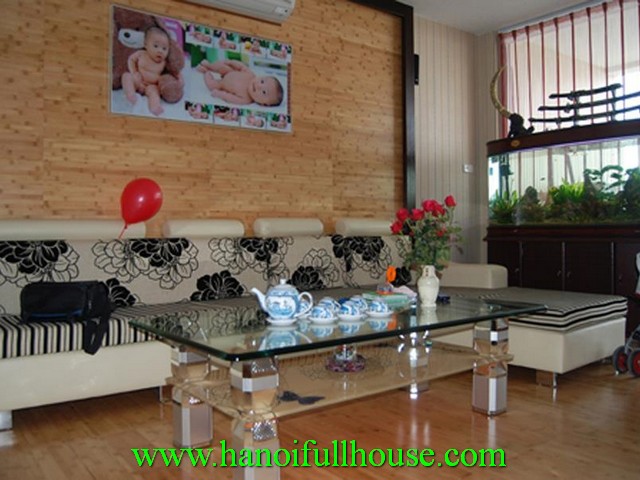 A beautiful cheap apartment for rent in Cau Giay dist, Ha Noi