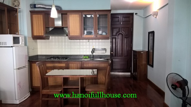 Rent an apartment in Cat Linh street, close to Horison Hotel Hanoi