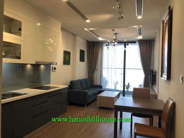 A Japanese standard one-bedroom apartment in Vinhomes Metropolis, Lieu Giai str, Ba Dinh