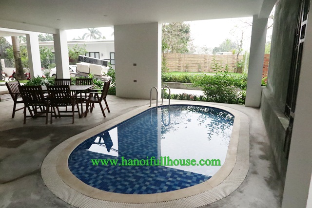 Lake view, modern apartment to lease in Tay Ho, Hanoi