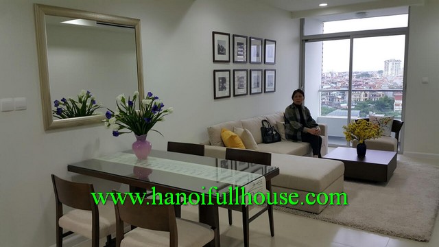 2 bedroom fully furnished lake view apartment in WaterMark Lac Long Quan, HN
