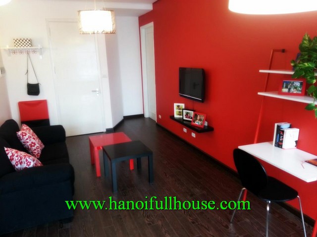 Very cheap 2 bedroom serviced apartment on Pham Hung street, Cau Giay dist for rent
