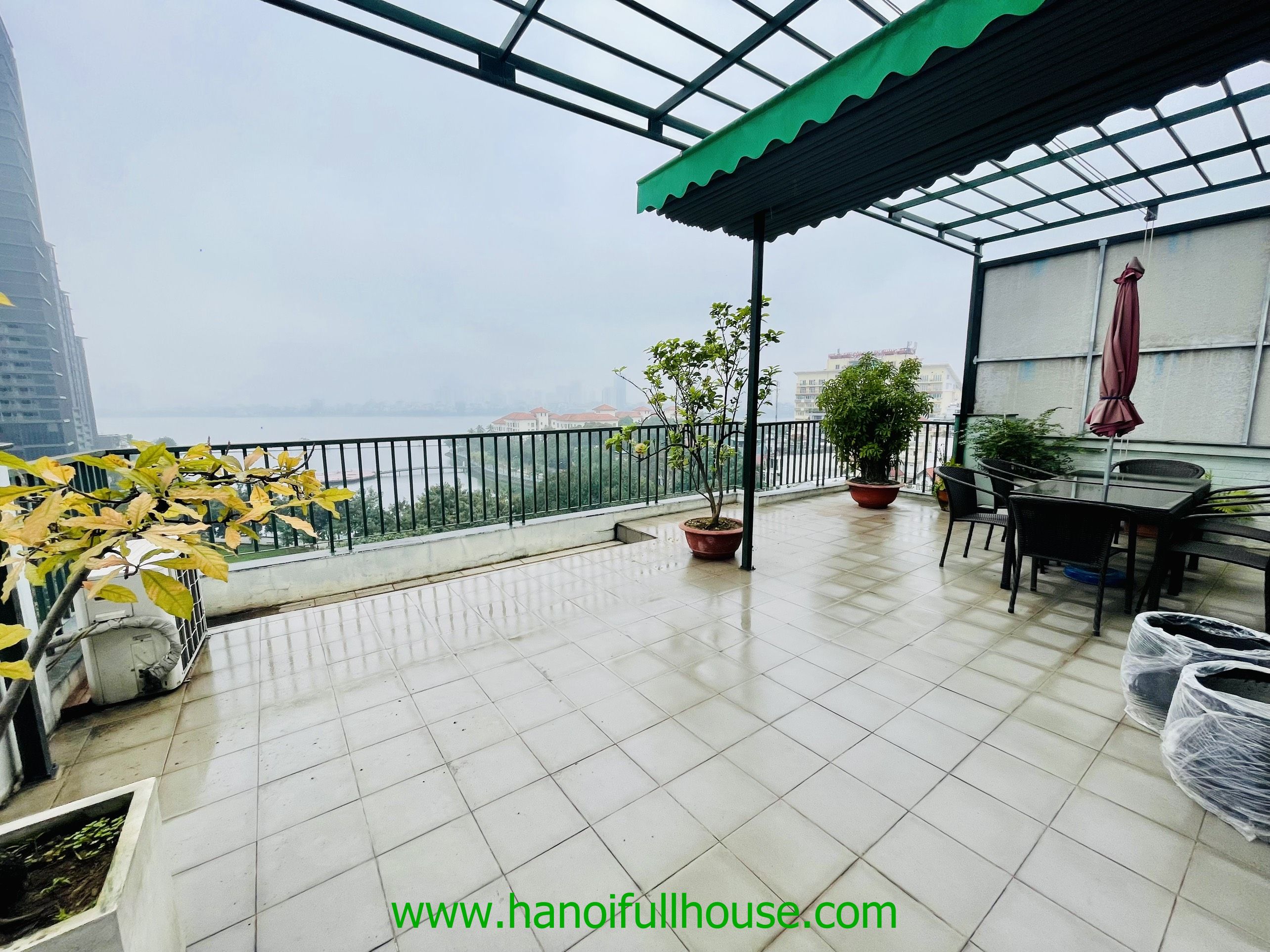 A duplex apartment with 4 bedrooms for rent in Tay Ho