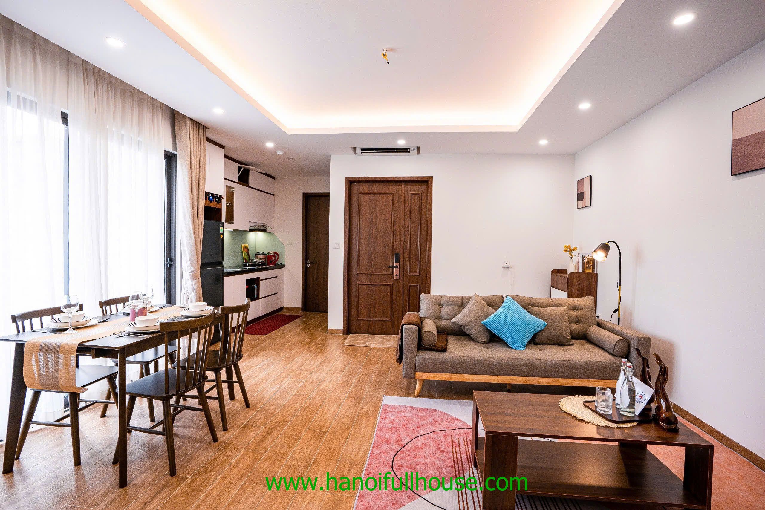 Căn hộ 2 phòng ngủ mới, hiện đại ở Tô Ngoc Vân