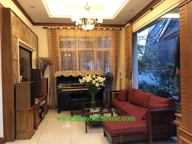 4 bedroom fully furnished garden villa for rent in Splendora