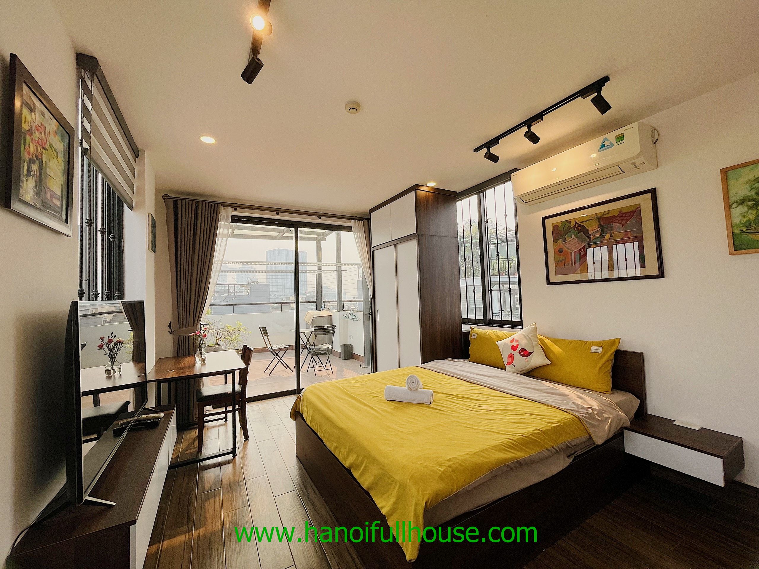 Modern apartment with one bedroom, big balcony in Tay Ho dist