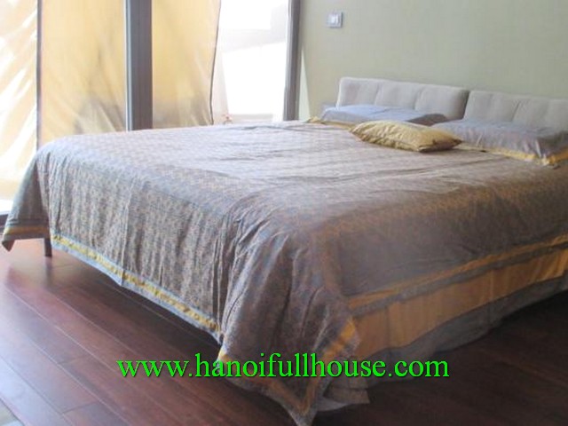 Duplex & penthouse apartment with size 320 m2 to let in Ba Dinh dist, Ha Noi