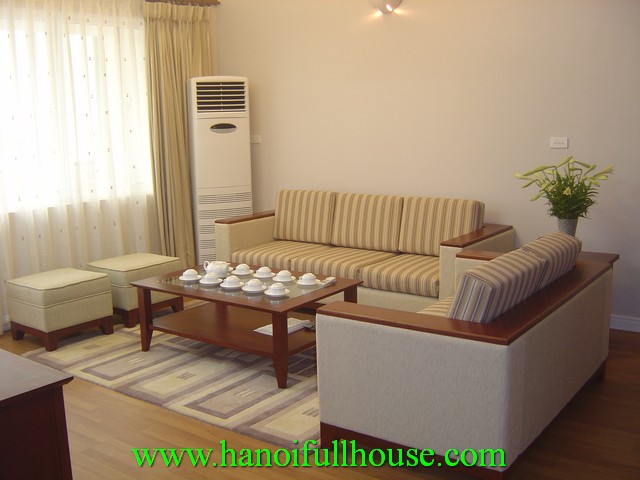 3 bedroom fully furnished apartment for rent in Lang Ha street, Dong Da dist, Ha Noi