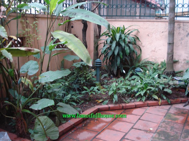 3 bedroom nice house for rent in Hoang Hoa Tham street, Ba Dinh dist, ha noi, viet nam