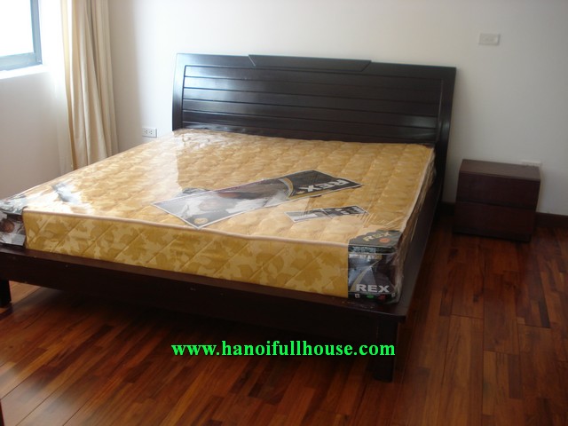 Brandnew serviced apartment with 1 bedroom in Xom Chua, Dang Thai Mai street