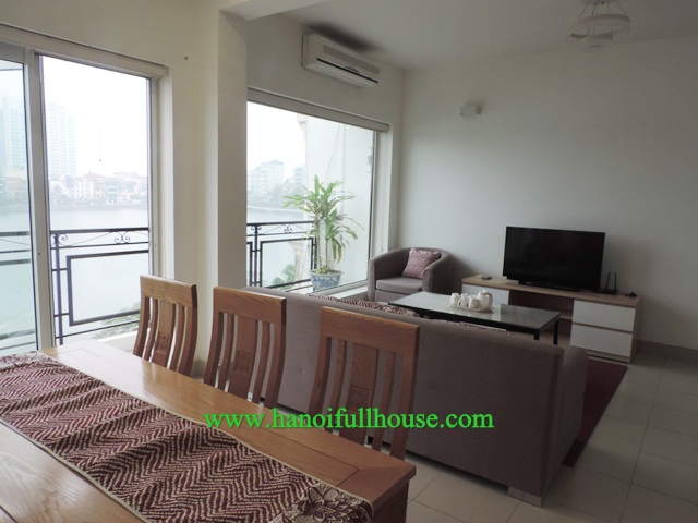 Lake view, bright apartment for rent in Tay Ho, Hanoi, 2 bedroom 