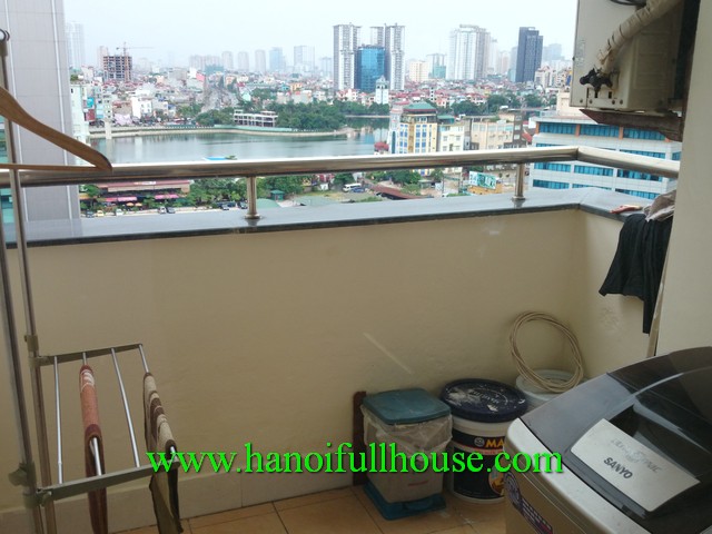 A beautiful apartment with 2 bedroom in Hoang Cau Lake, Dong Da dist for lease
