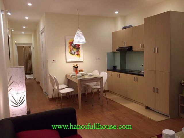 Beautiful cheap serviced apartment in Cau Giay dist for rent