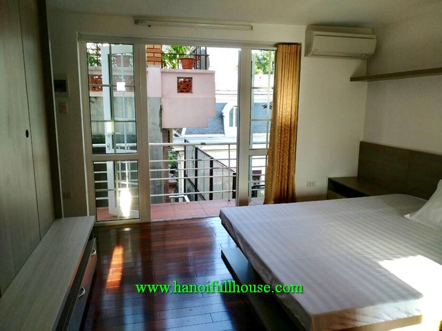 Nice and bright room for rent in Hoan Kiem dist, Ha Noi