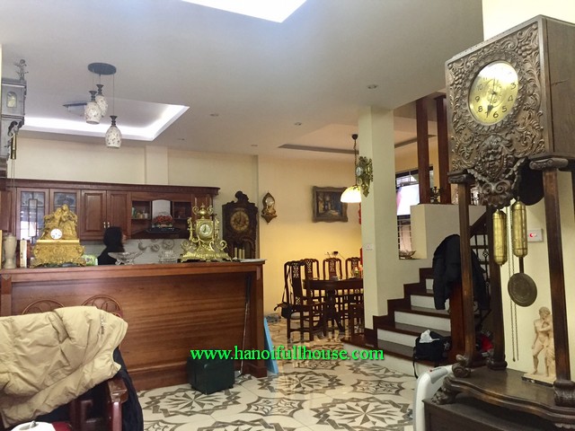 3-bedroom house with fully furnished in Bo De, Long Bien, Ha Noi. The house is close to Wellspring School