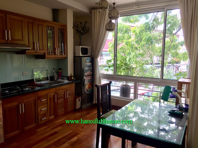 Hardwood floor 01 bedroom apartment in Ba Dinh, close to Old Quarter-Ha Noi