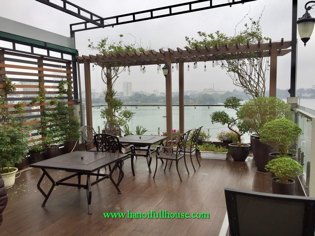 Brand new apartment 1-bedroom, newly furnished, balcony, lake view and elevator