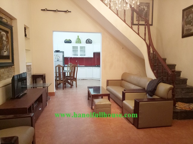 Cheap price, 3br house to lease in Buoi street, Ba Dinh, Hanoi